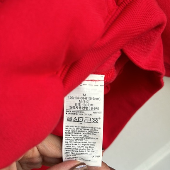 YZY x Gap hoodie - size M 8-9 - Picture 3 of 4